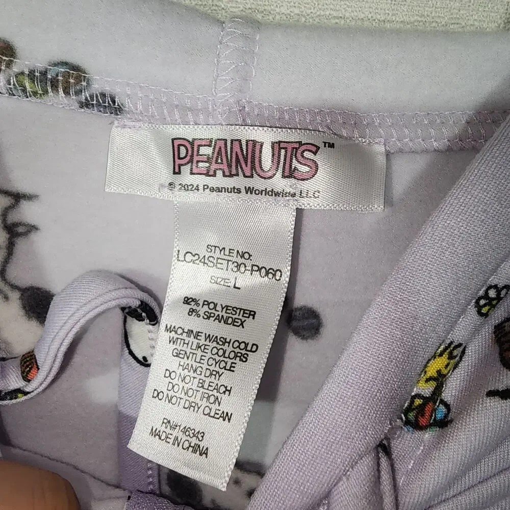 Snoopy easter egg hoodie girls Large